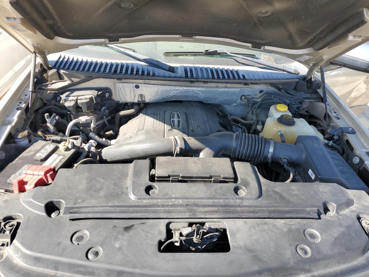 2017 Lincoln Navigator VIN 5LMJJ2JT0HEL04989 Copart auction photo, side damage thumbnail 12