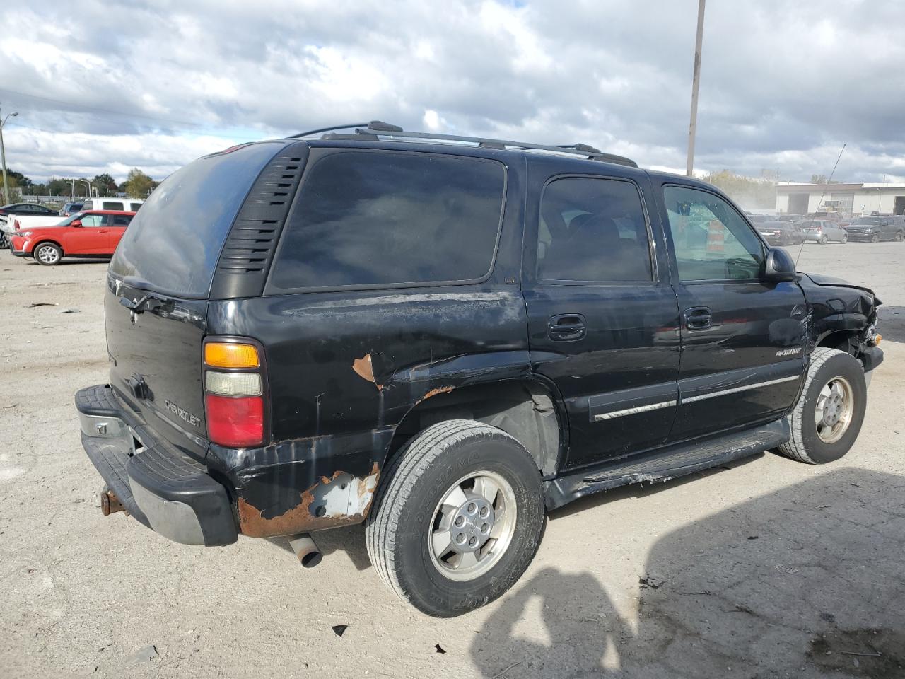2001 Chevrolet Tahoe VIN 1GNEK13T91R129953 Copart auction photo, side / minor dent/scratches damage thumbnail 3