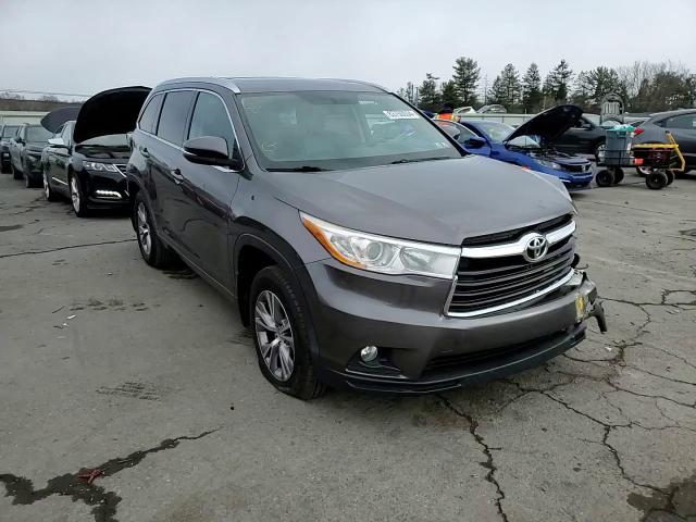 2014 Toyota Highlander VIN 5TDJKRFH6ES062622 Copart auction photo, front end / side damage thumbnail 12