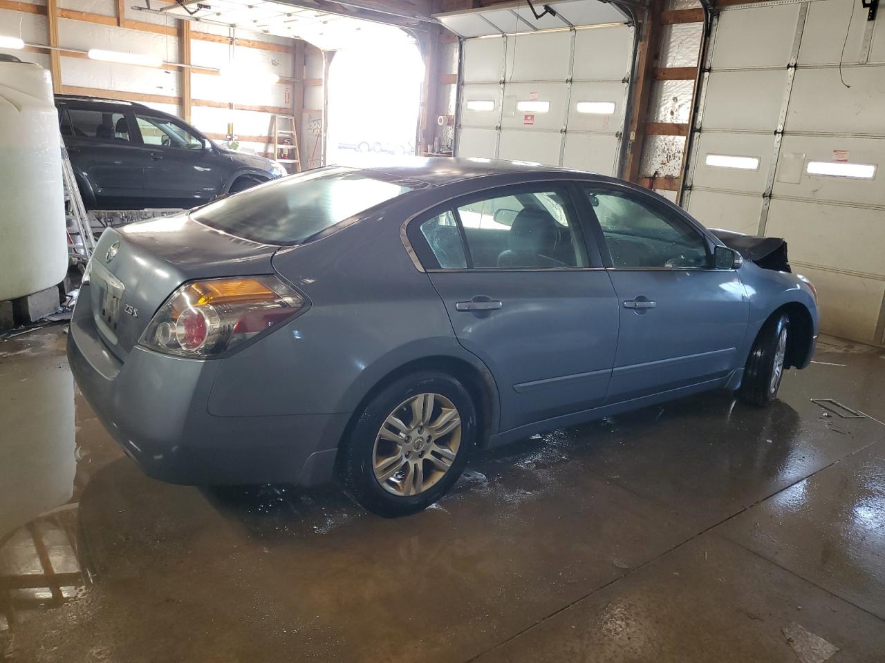 2010 Nissan Altima VIN 1N4AL2AP7AN525831 Copart auction photo, front end damage thumbnail 3