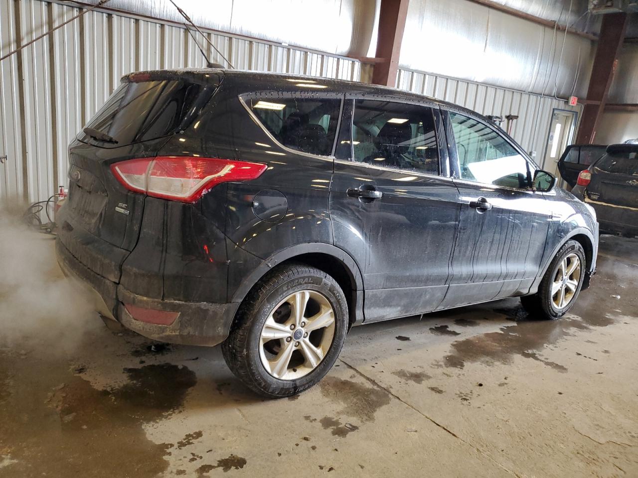 2015 Ford Escape VIN 1FMCU9GX1FUA93861 Copart auction photo, front end damage thumbnail 3