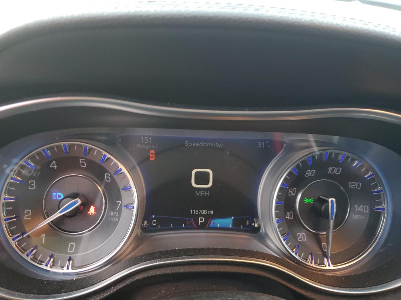 2018 Chrysler 300 VIN 2C3CCAKG5JH177312 Copart auction photo, side / front end damage thumbnail 9
