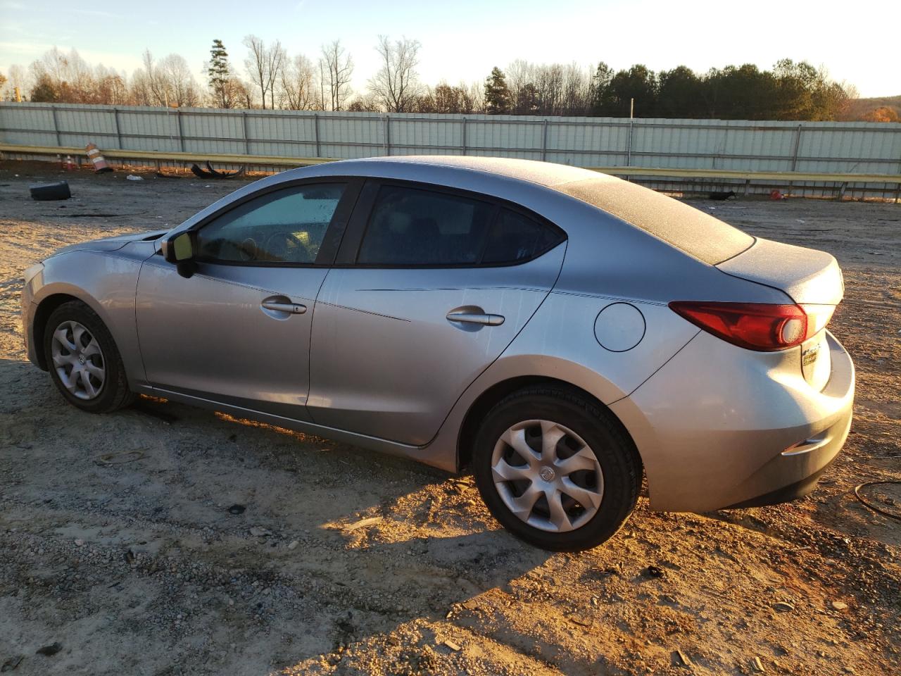 2014 Mazda 3 VIN JM1BM1U78E1140860 Copart auction photo, rear end / minor dent/scratches damage thumbnail 2