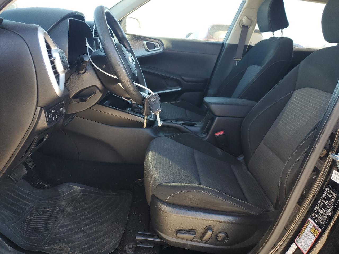 2021 KIA Soul VIN KNDJ23AU0M7124607 Copart auction photo, front end / minor dent/scratches damage thumbnail 7
