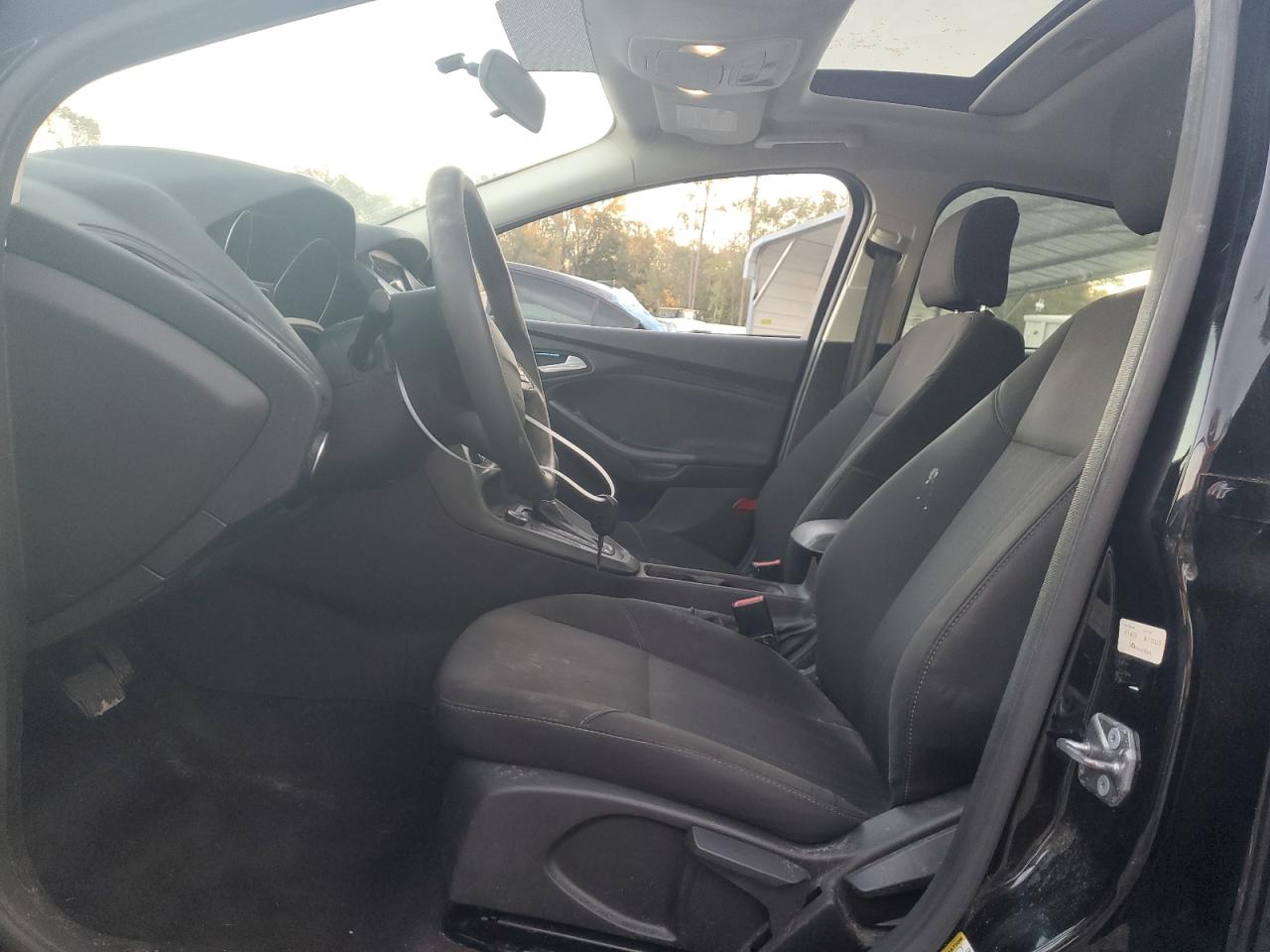 2017 Ford Focus VIN 1FADP3H21HL301655 Copart auction photo, rear end damage thumbnail 7