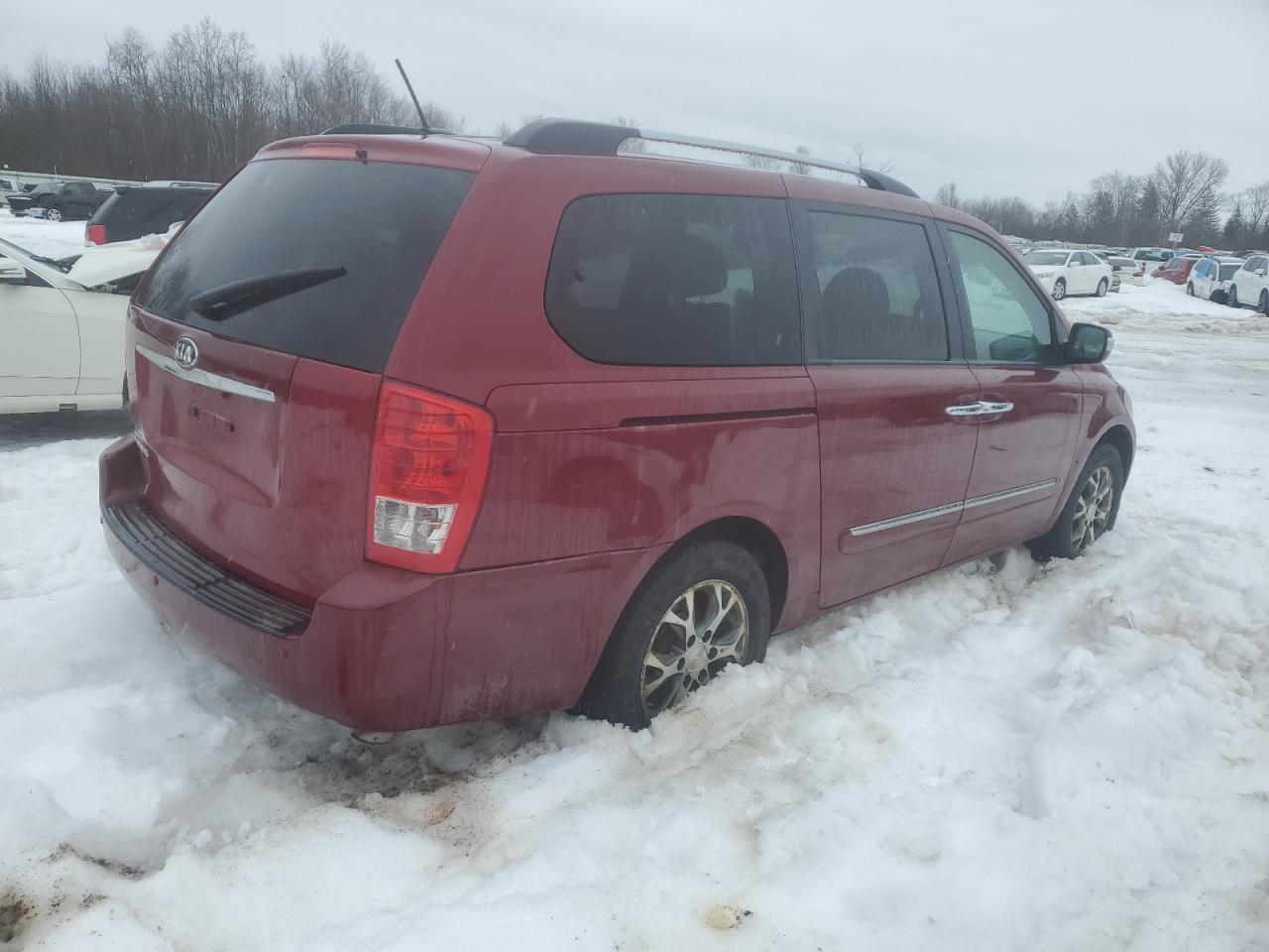 2014 KIA Sedona VIN KNDMH4C77E6588008 Copart auction photo, front end / side damage thumbnail 3
