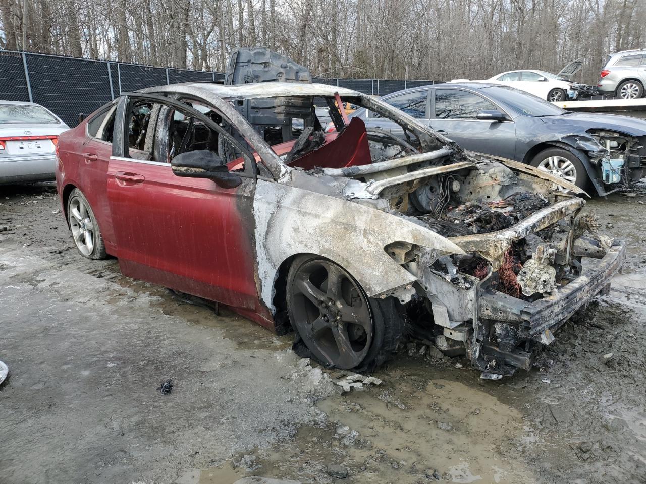 2013 Ford Fusion VIN 3FA6P0HR8DR161555 Copart auction photo, burn damage thumbnail 4