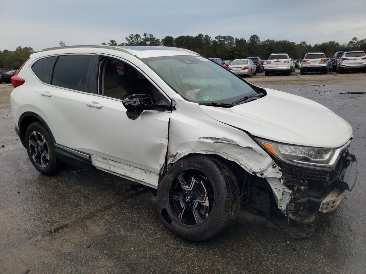 2019 Honda CR-V VIN 7FARW1H9XKE007920 Copart auction photo, all over damage thumbnail 4