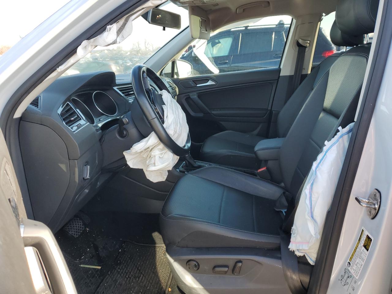2019 Volkswagen Tiguan VIN 3VV2B7AX2KM025278 Copart auction photo, front end damage thumbnail 7