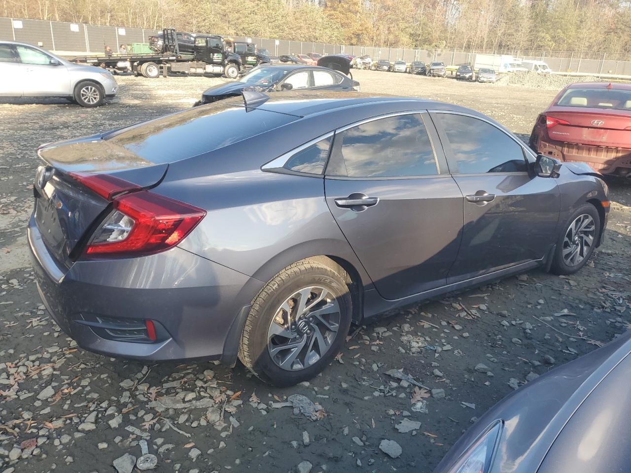 2018 Honda Civic VIN 2HGFC2F75JH599509 Copart auction photo, front end damage thumbnail 3