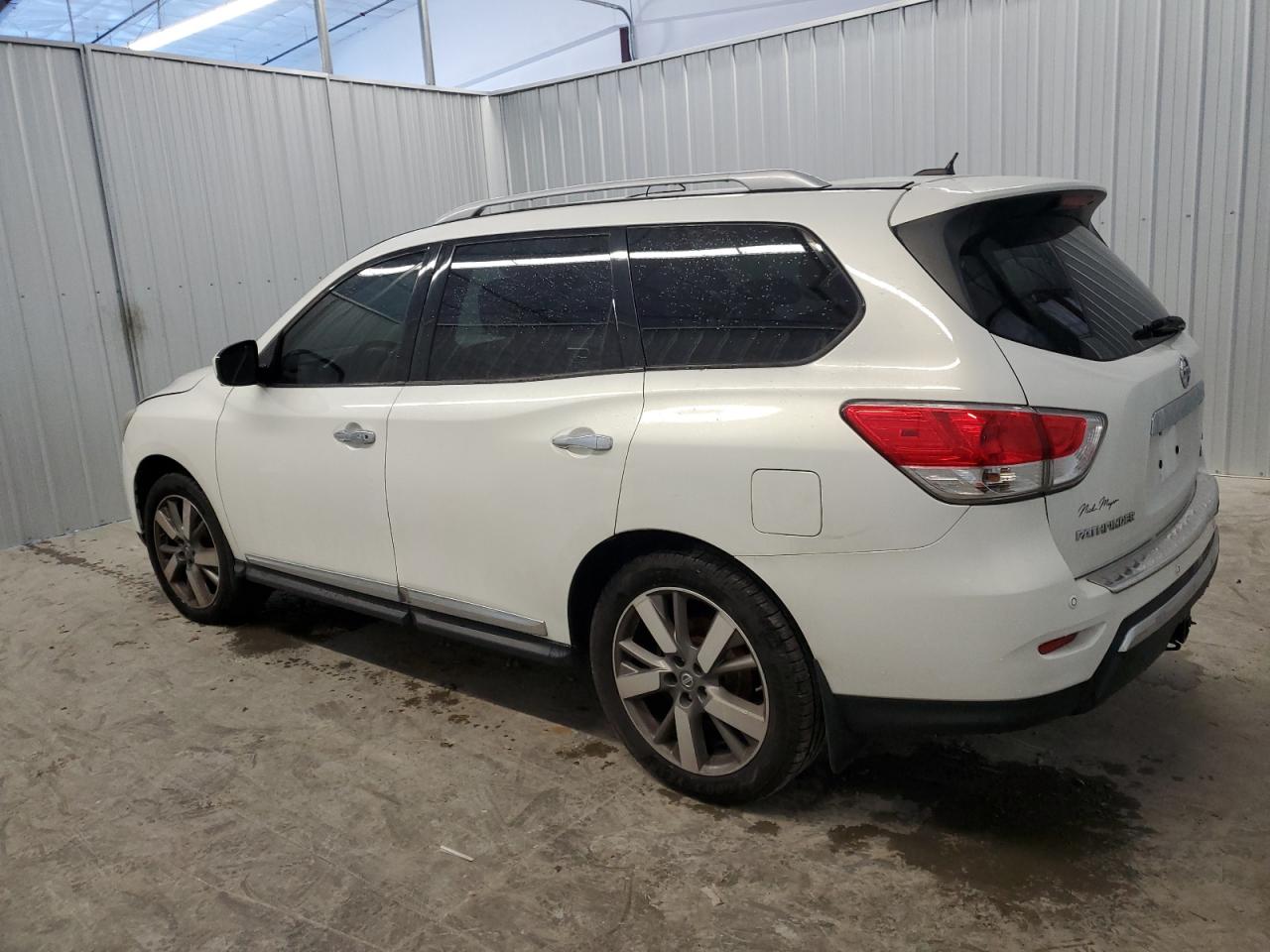 2014 Nissan Pathfinder VIN 5N1AR2MM5EC684502 Copart auction photo, normal wear damage thumbnail 2