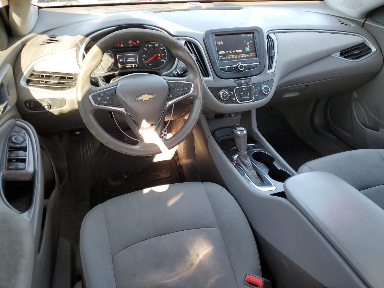 2016 Chevrolet Malibu VIN 1G1ZB5ST1GF316464 Copart auction photo, vandalism / side damage thumbnail 8