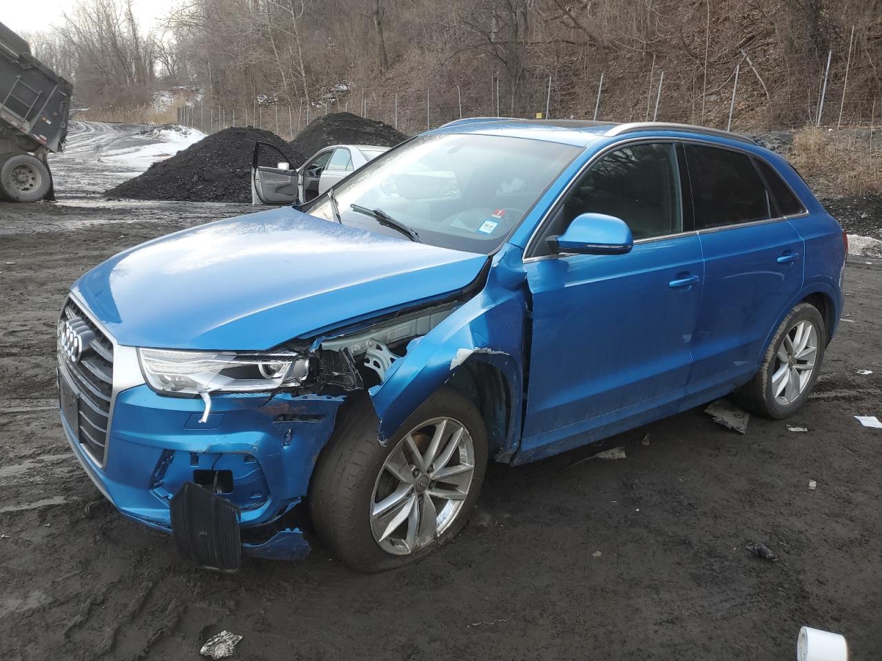 2016 Audi Q3 VIN WA1BFCFS3GR017280