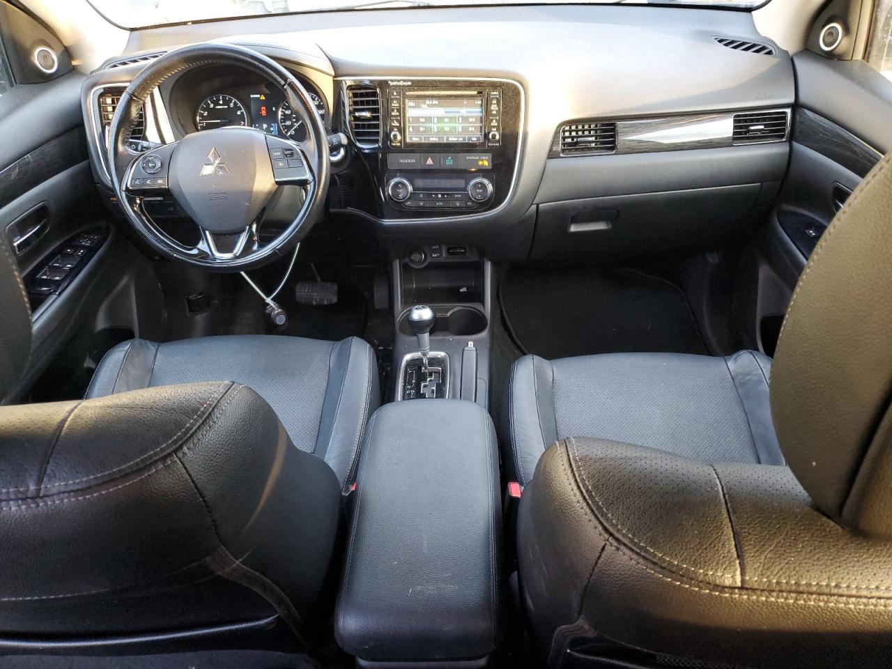 2016 Mitsubishi Outlander VIN JA4AZ3A30GZ058436 Copart auction photo, front end / side damage thumbnail 8