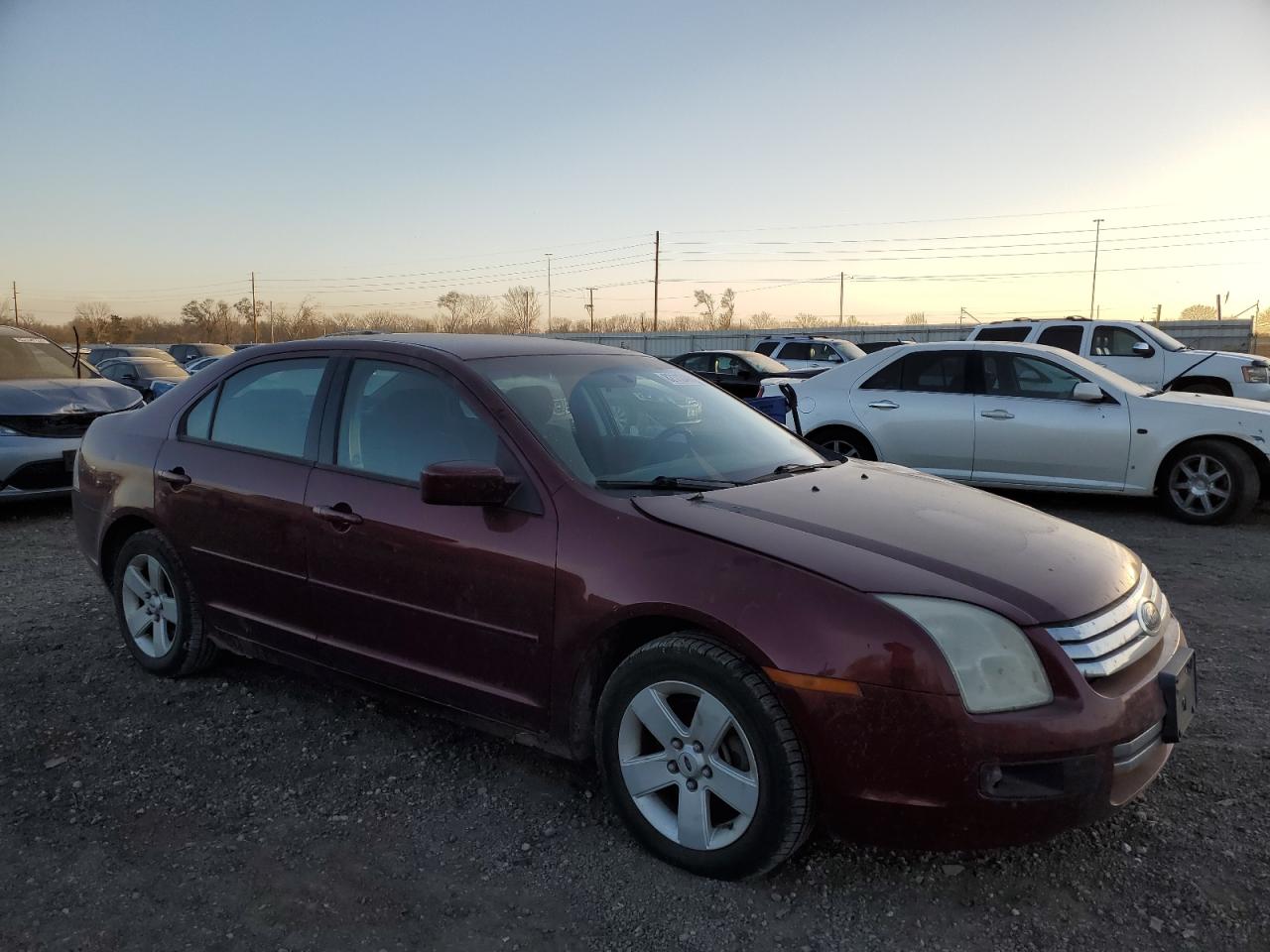 2007 Ford Fusion VIN 3FAHP07Z37R147030 Copart auction photo, front end / side damage thumbnail 4