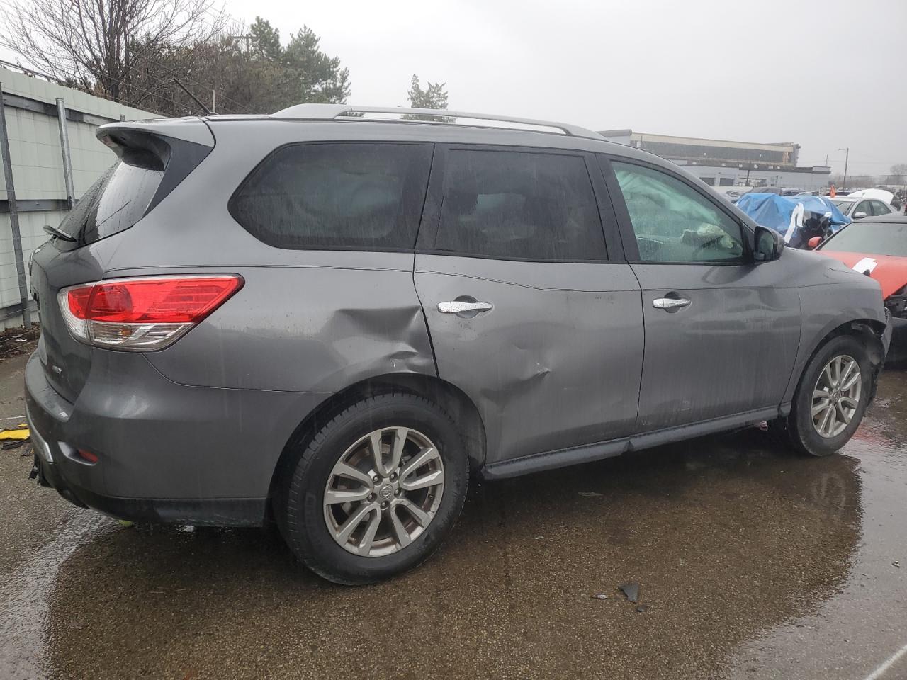 2016 Nissan Pathfinder VIN 5N1AR2MM2GC649743 Copart auction photo, all over damage thumbnail 3