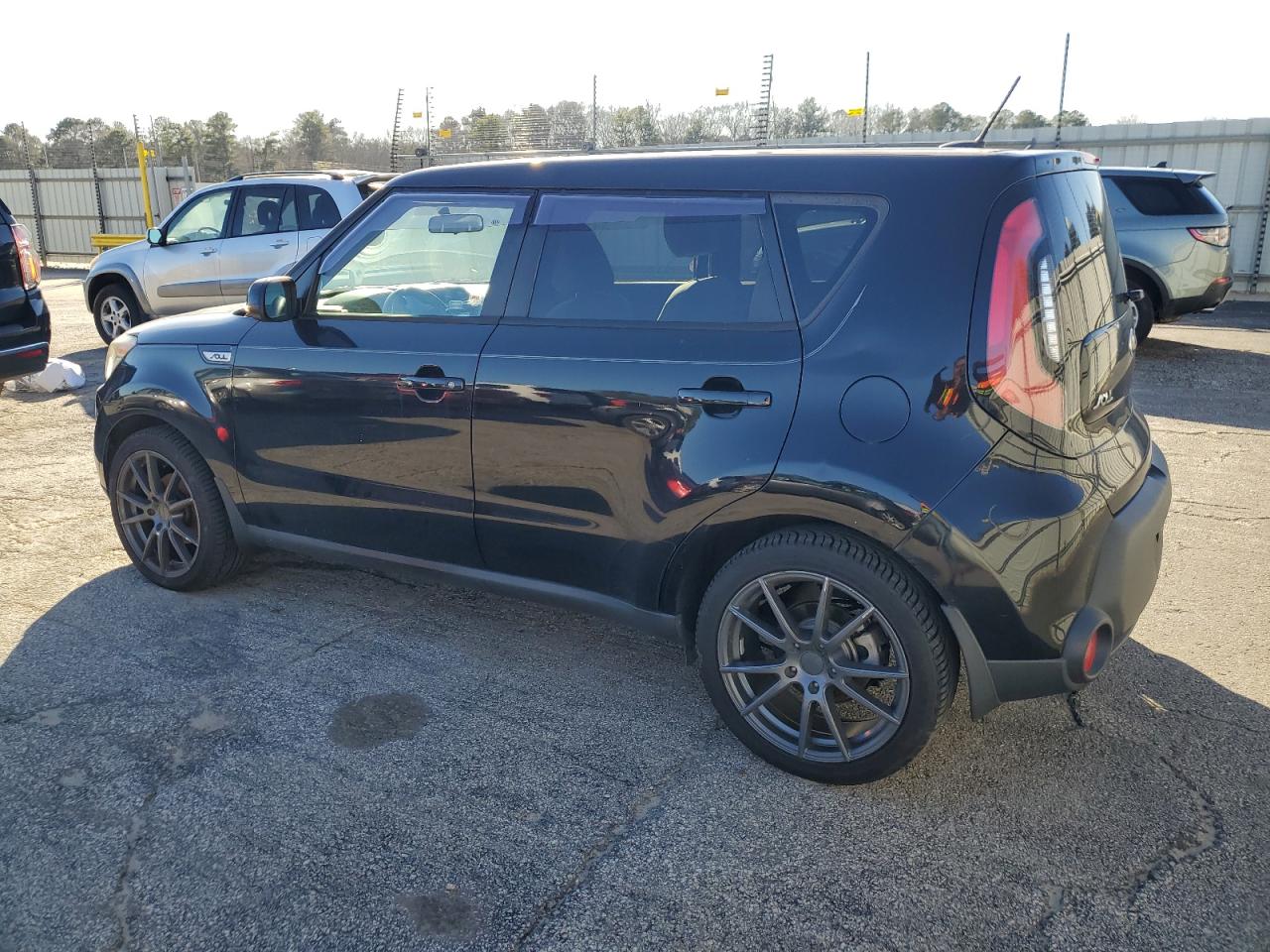 2015 KIA Soul VIN KNDJN2A24F7117176 Copart auction photo, mechanical / minor dent/scratches damage thumbnail 2