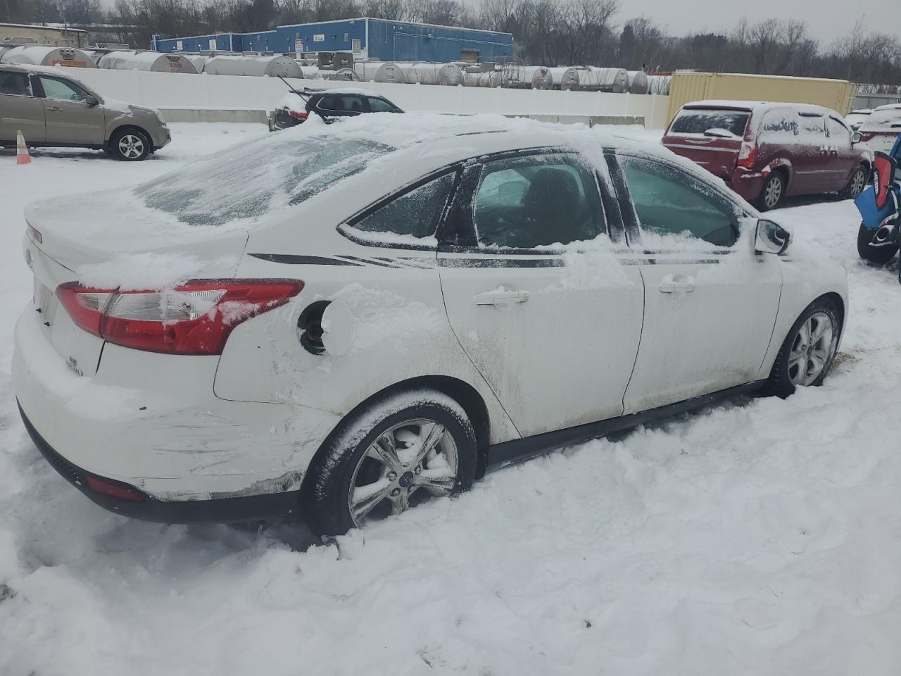 2014 Ford Focus VIN 1FADP3F21EL449643 Copart auction photo, rear end damage thumbnail 3