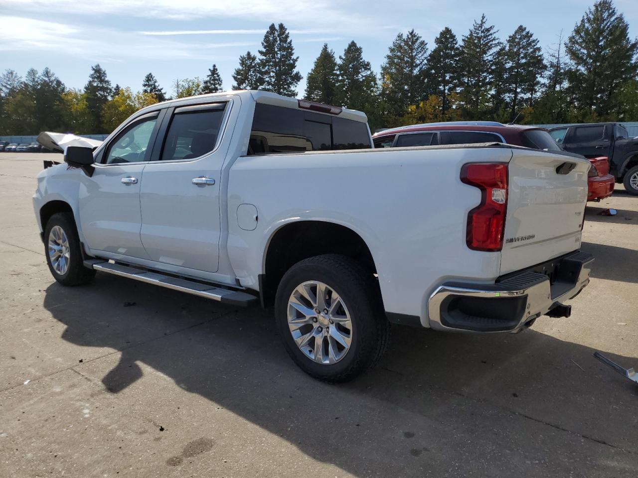 2021 Chevrolet Silverado VIN 3GCUYGED5MG327963 Copart auction photo, front end / mechanical damage thumbnail 2