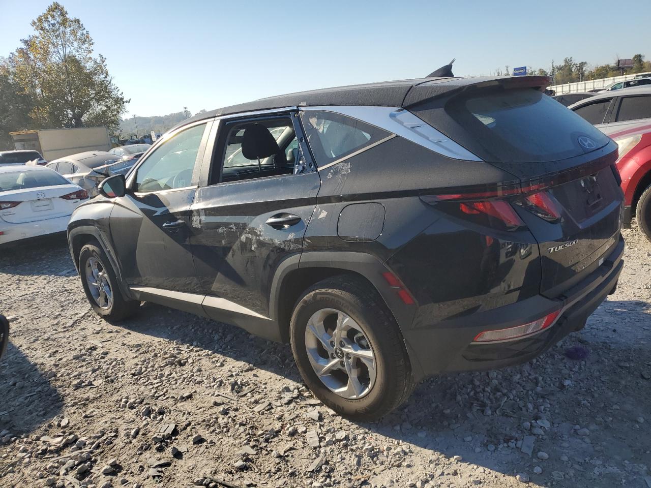 2024 Hyundai Tucson VIN 5NMJACDE1RH401322 Copart auction photo, vandalism damage thumbnail 2