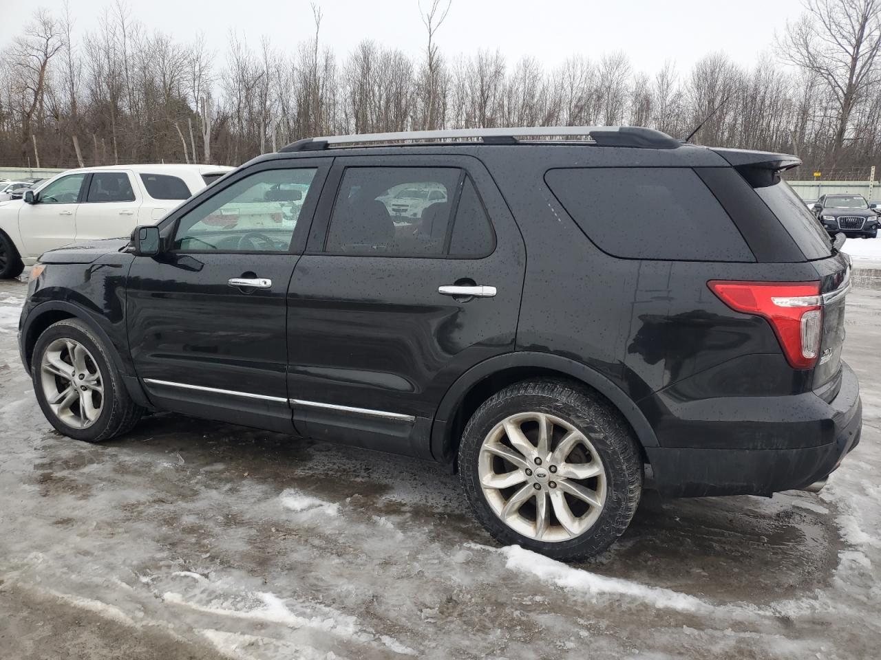 2013 Ford Explorer VIN 1FM5K7D8XDGB32457 Copart auction photo, normal wear damage thumbnail 2