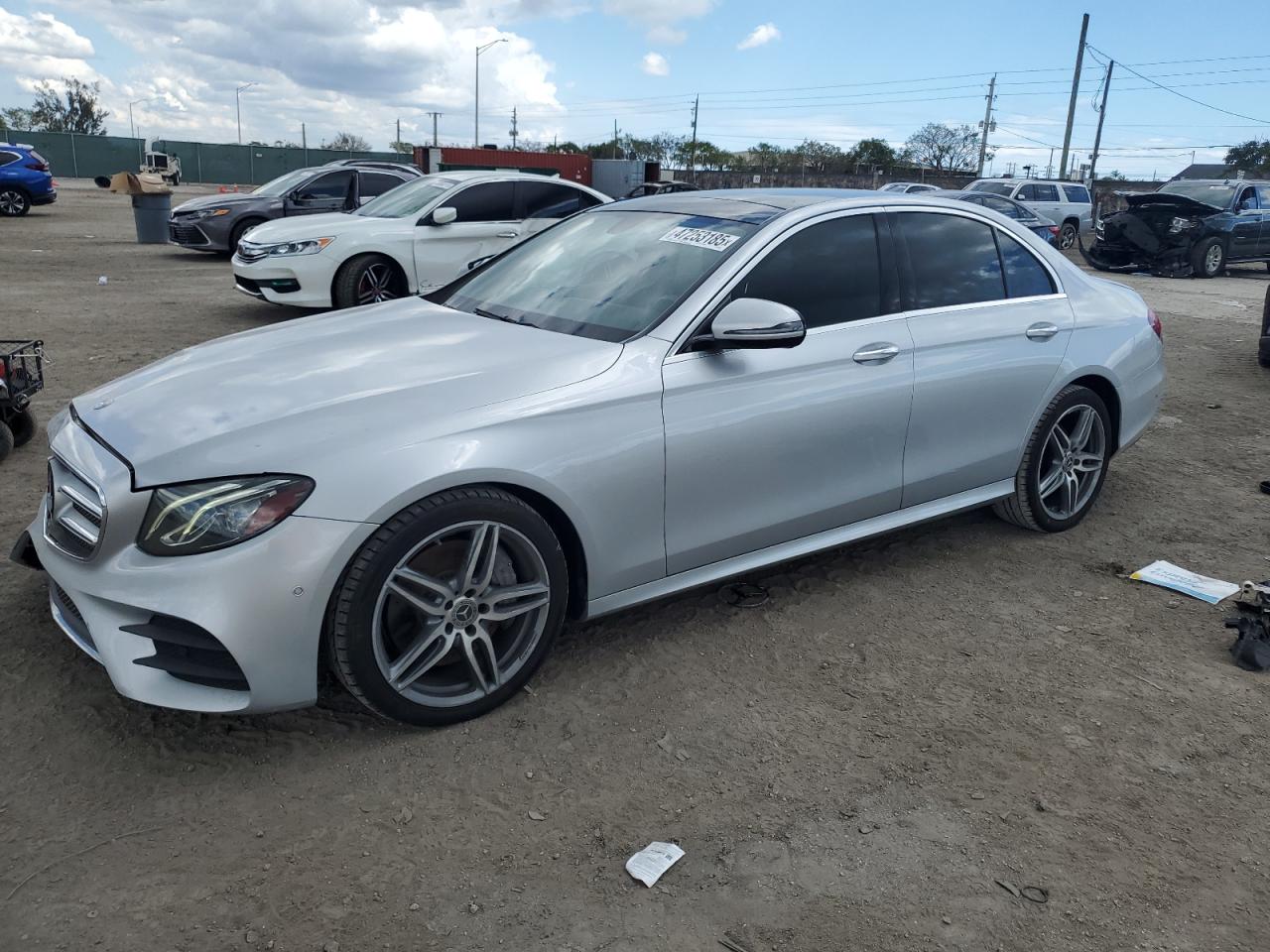 2017 Mercedes-Benz E-klasse VIN WDDZF4JB6HA225645