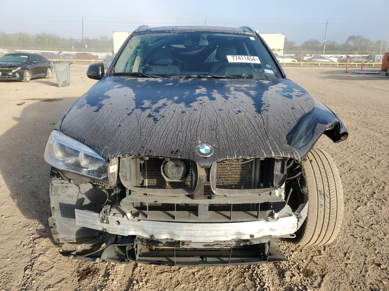 2016 BMW X5 VIN 5UXKR0C5XG0S88690 Copart auction photo, front end / minor dent/scratches damage thumbnail 5