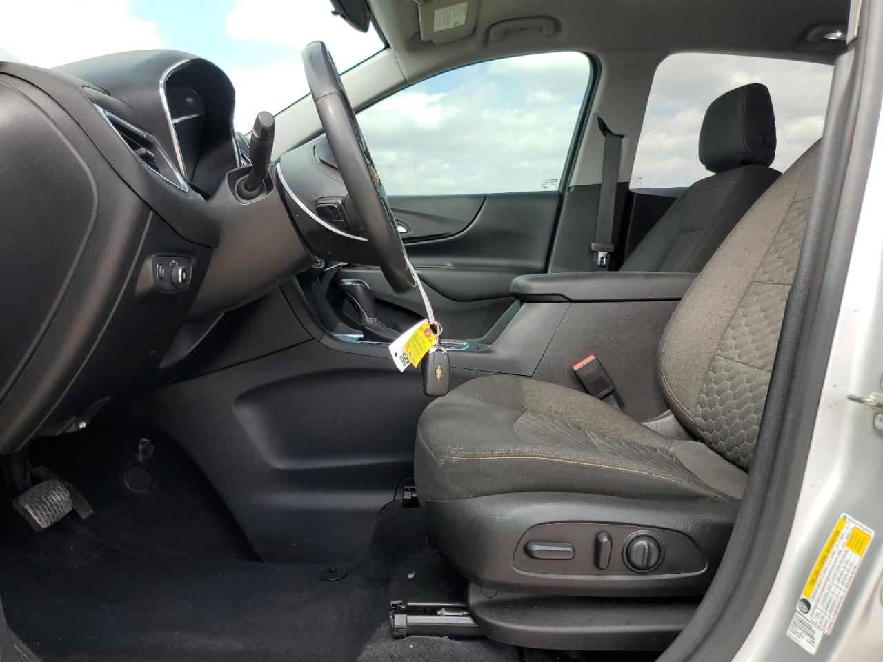 2019 Chevrolet Equinox VIN 3GNAXKEV2KS625521 Copart auction photo, front end damage thumbnail 7
