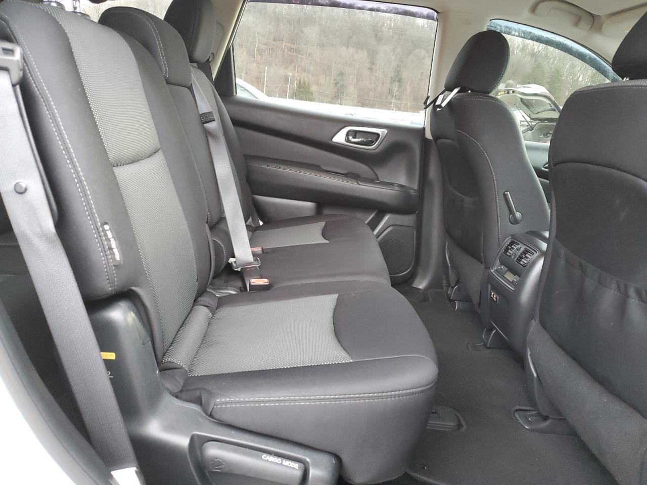 2019 Nissan Pathfinder VIN 5N1DR2MN7KC595810 Copart auction photo, all over damage thumbnail 11
