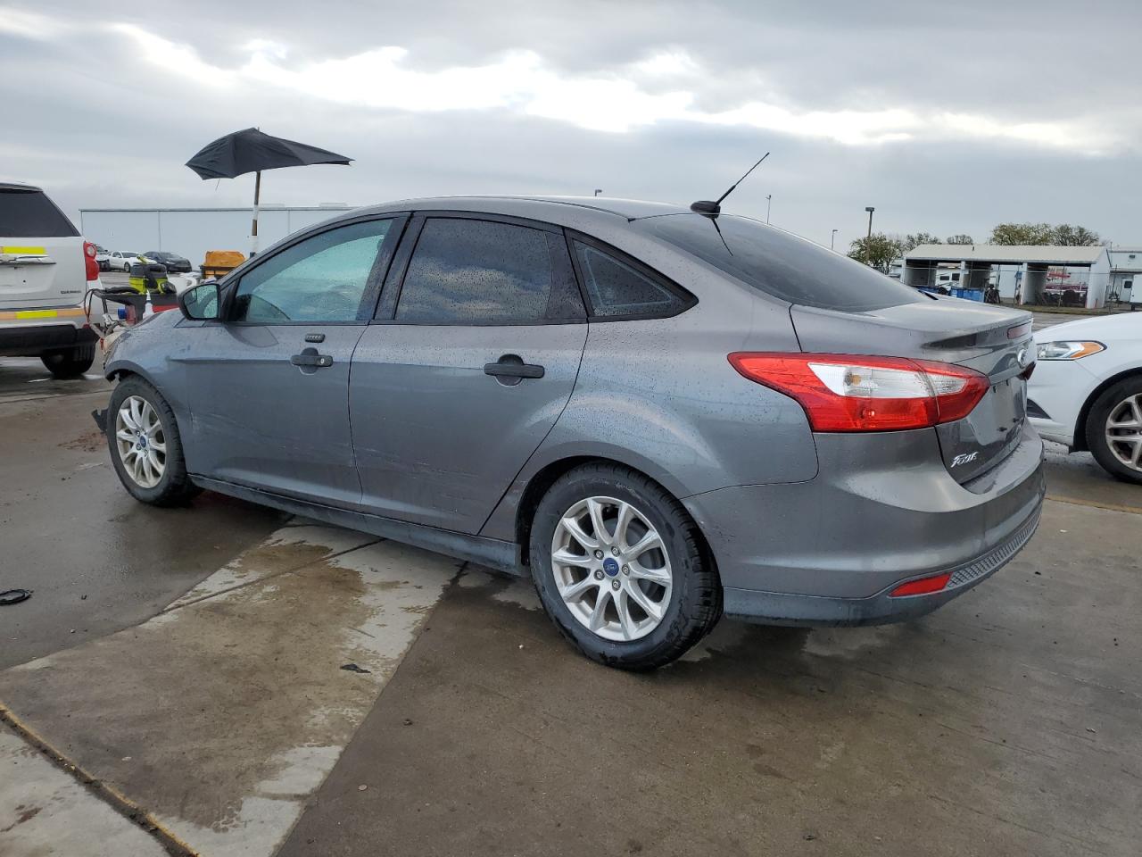 2014 Ford Focus VIN 1FADP3E21EL421150 Copart auction photo, front end / side damage thumbnail 2