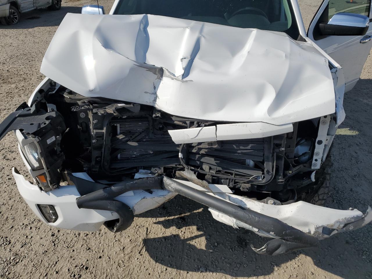 2017 Chevrolet Silverado VIN 3GCUKREC1HG194175 Copart auction photo, front end damage thumbnail 12
