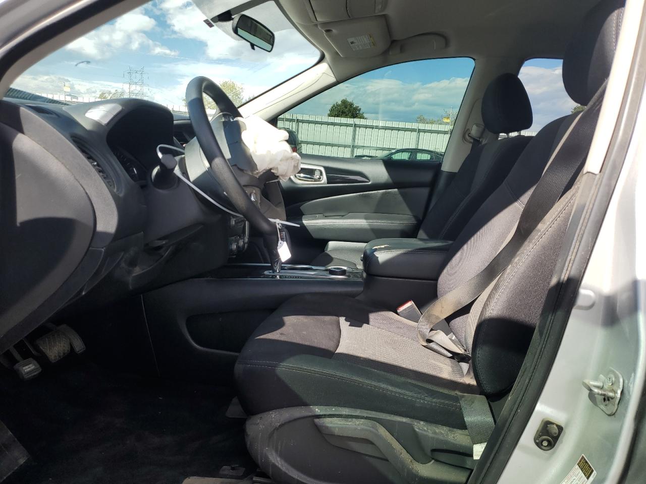 2019 Nissan Pathfinder VIN 5N1DR2MM4KC628270 Copart auction photo, front end / side damage thumbnail 7
