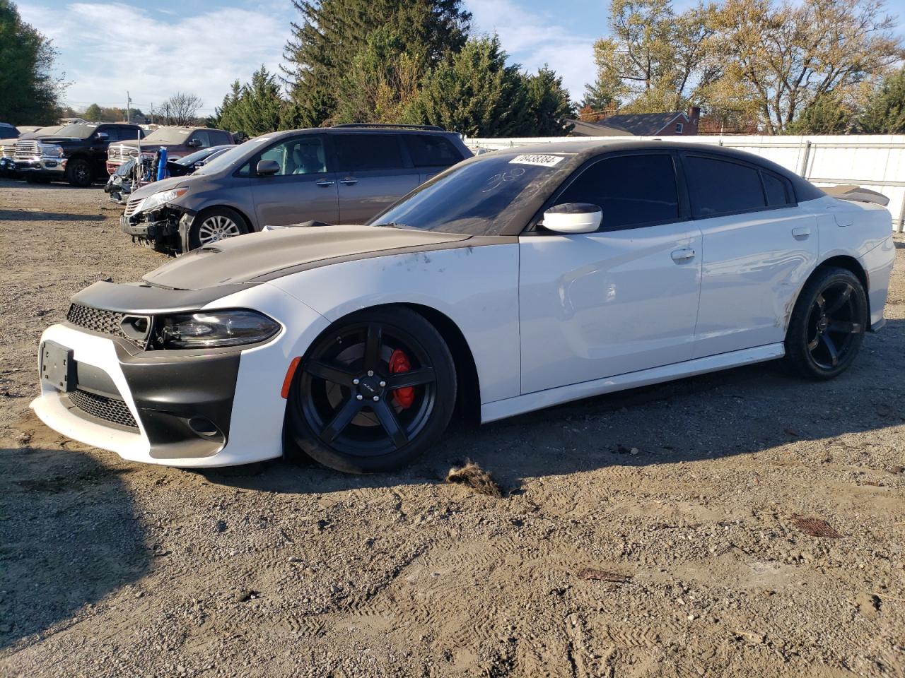 2018 Dodge Charger VIN 2C3CDXGJ8JH225485