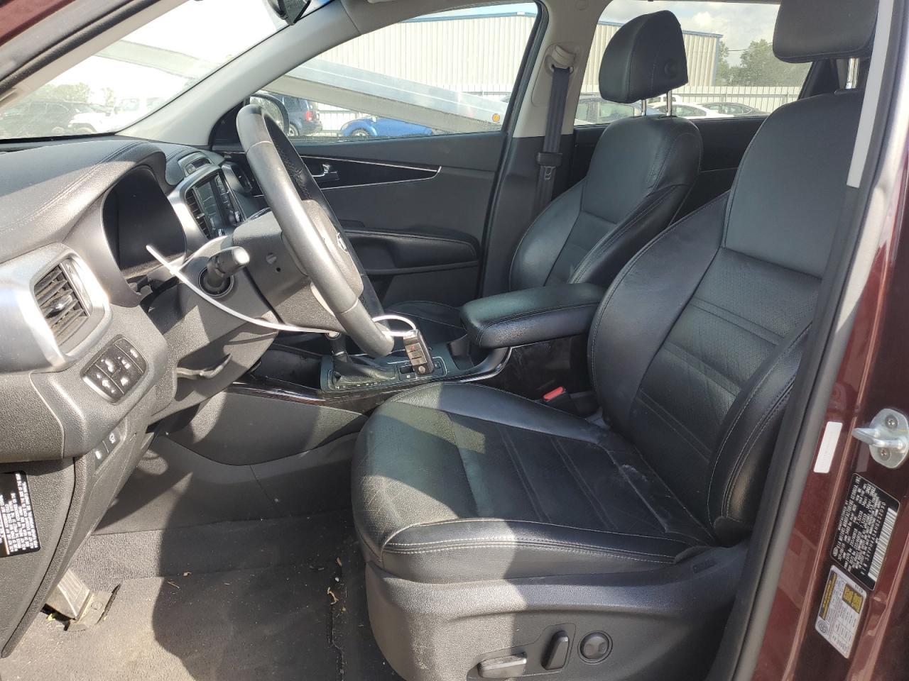 2017 KIA Sorento VIN 5XYPH4A54HG252090 Copart auction photo, front end / minor dent/scratches damage thumbnail 7