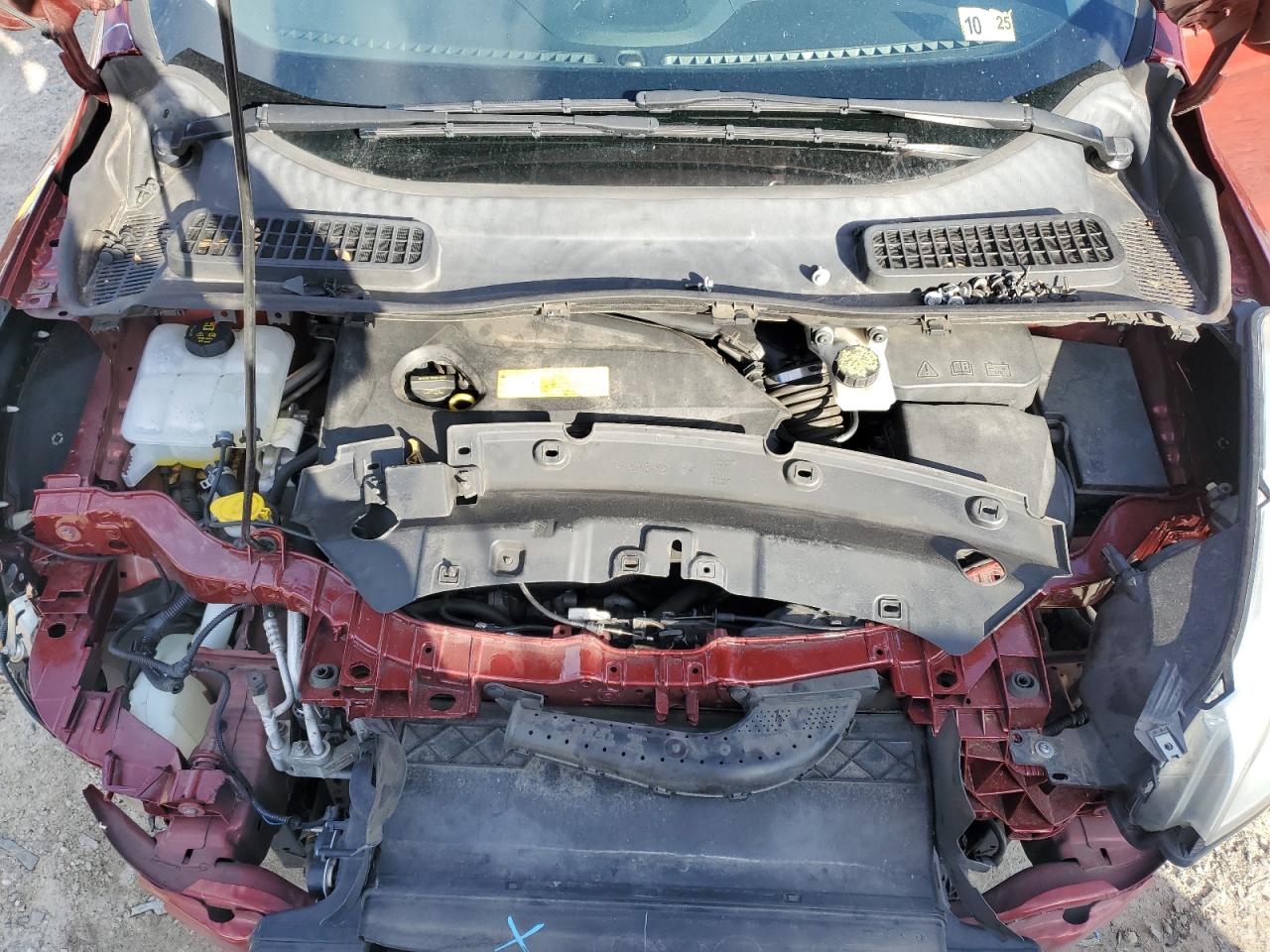 2015 Ford Escape VIN 1FMCU0GX2FUC21360 Copart auction photo, front end / minor dent/scratches damage thumbnail 12