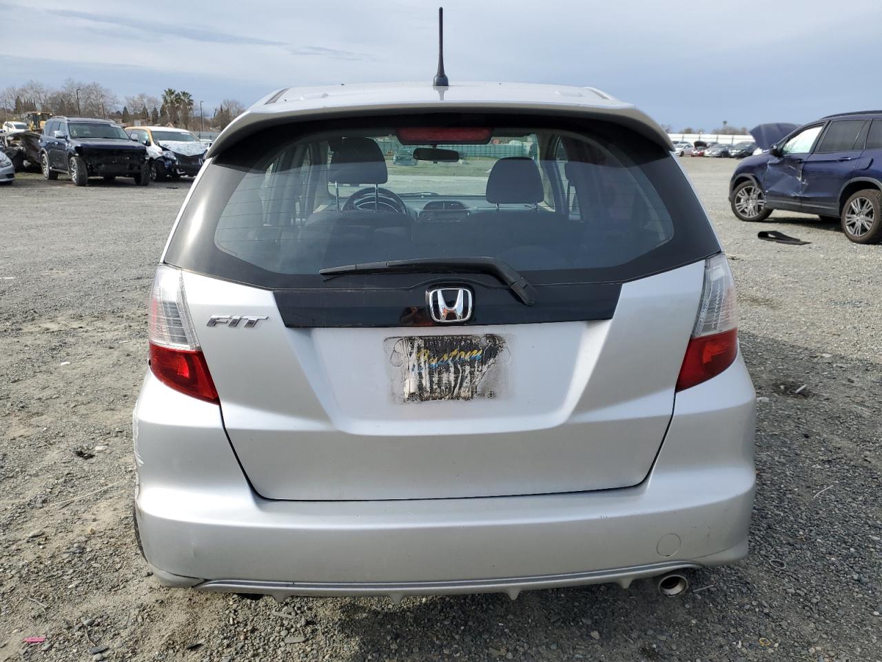 2013 Honda Fit VIN JHMGE8H51DC050911 Copart auction photo, rear end / side damage thumbnail 6