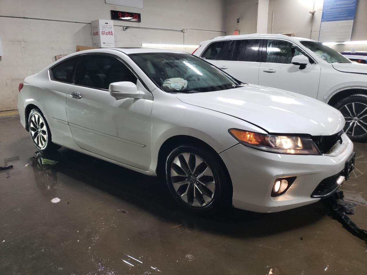 2014 Honda Accord VIN 1HGCT1B87EA014798 Copart auction photo, front end damage thumbnail 4
