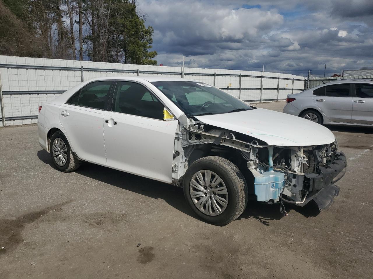 2014 Toyota Camry VIN 4T1BF1FK7EU436099 Copart auction photo, front end / side damage thumbnail 4