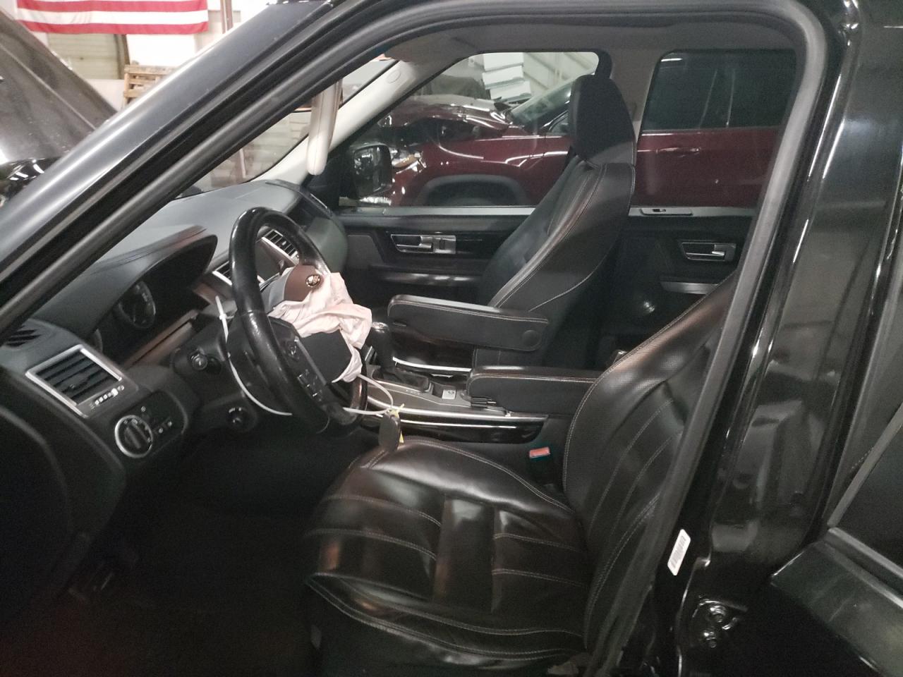 2010 Land Rover Range Rover VIN SALSH2E47AA255404 Copart auction photo, front end / minor dent/scratches damage thumbnail 7