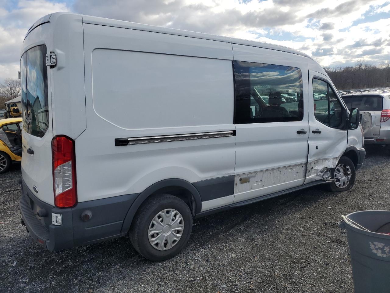 2017 Ford Transit VIN 1FTYR2CM4HKA48944 Copart auction photo, side damage thumbnail 3