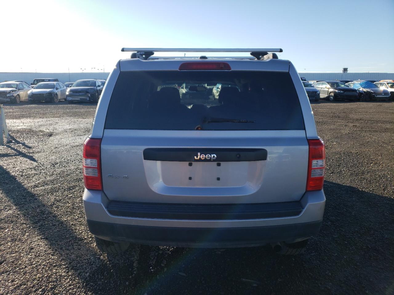 2016 Jeep Liberty (Patriot) VIN 1C4NJRBBXGD544644 Copart auction photo, front end damage thumbnail 6
