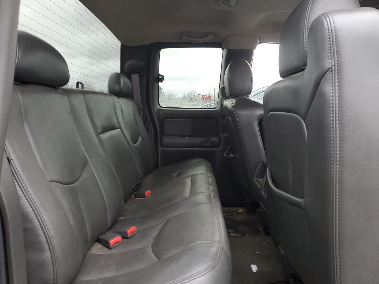 2004 Chevrolet Silverado VIN 1GCHK29114E133024 Copart auction photo, front end / minor dent/scratches damage thumbnail 10