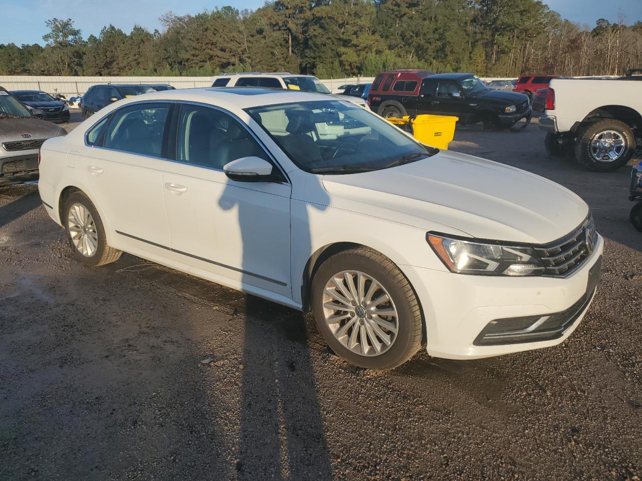 2017 Volkswagen Passat VIN 1VWBT7A30HC039048 Copart auction photo, front end damage thumbnail 4