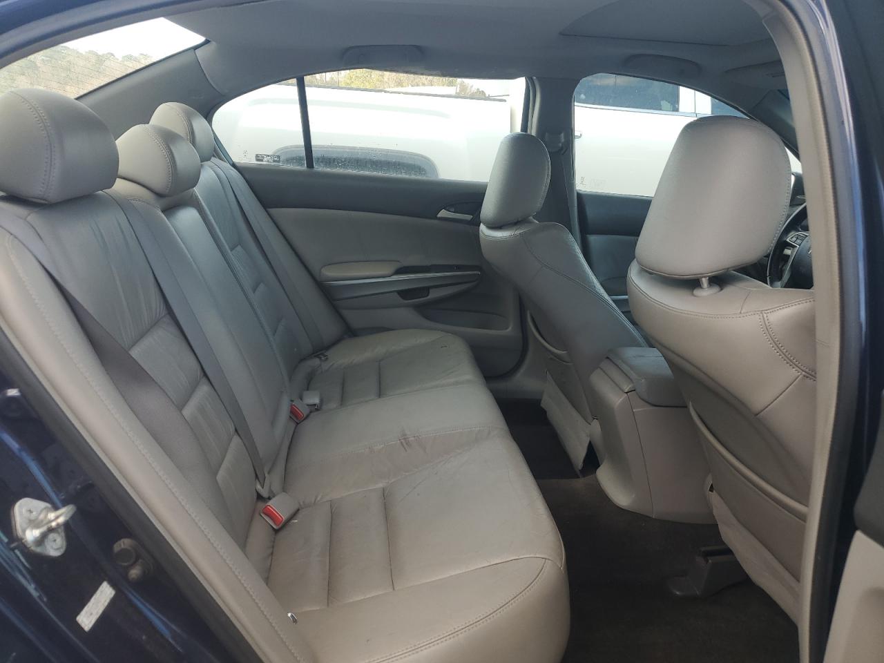 2009 Honda Accord VIN 1HGCP26829A093517 Copart auction photo, front end damage thumbnail 10