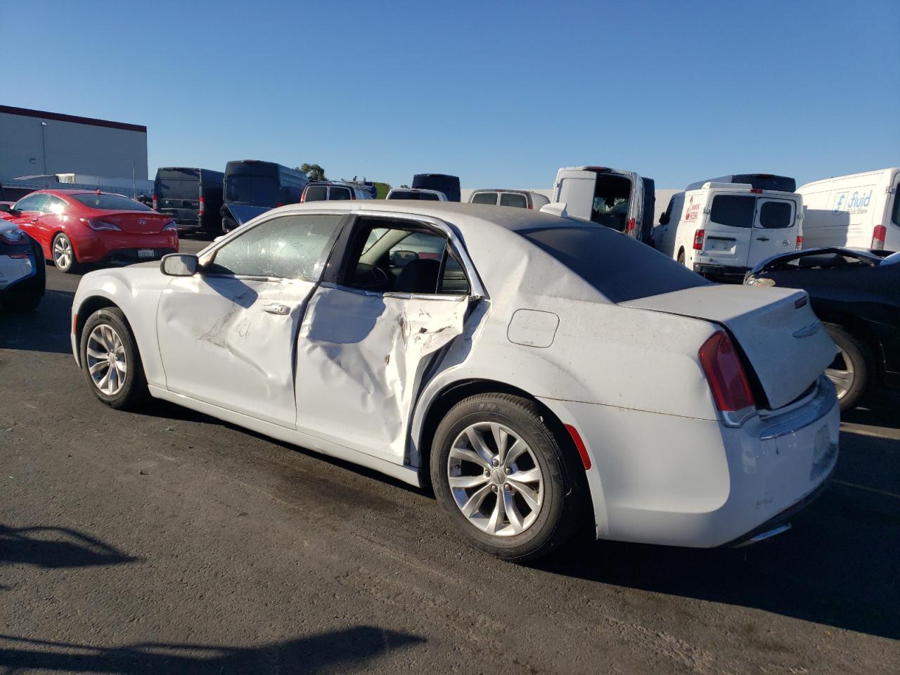 2015 Chrysler 300 VIN 2C3CCAAG3FH859341 Copart auction photo, side / rear end damage thumbnail 2