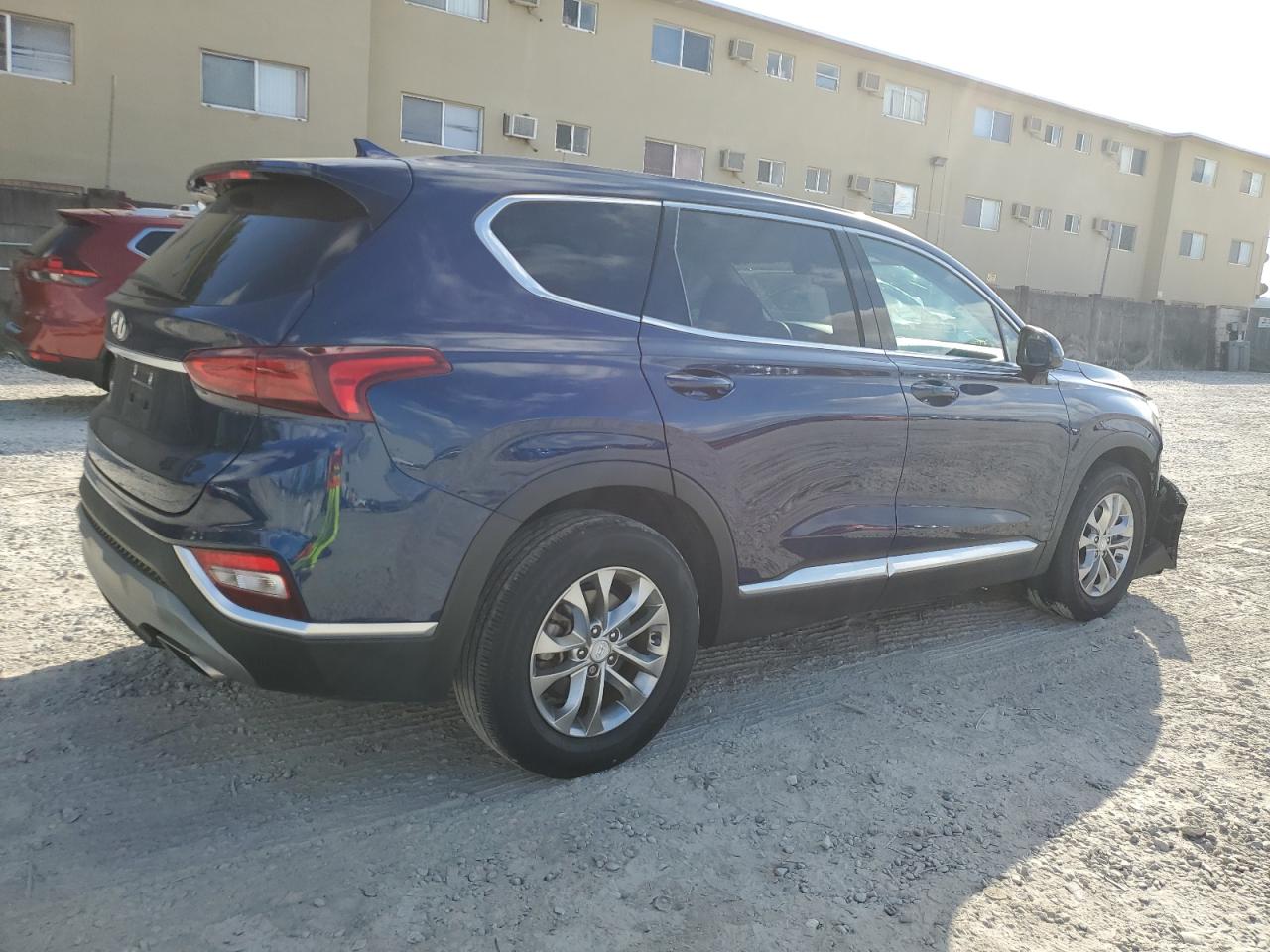 2020 Hyundai Santa Fe VIN 5NMS33ADXLH268819 Copart auction photo, front end damage thumbnail 3