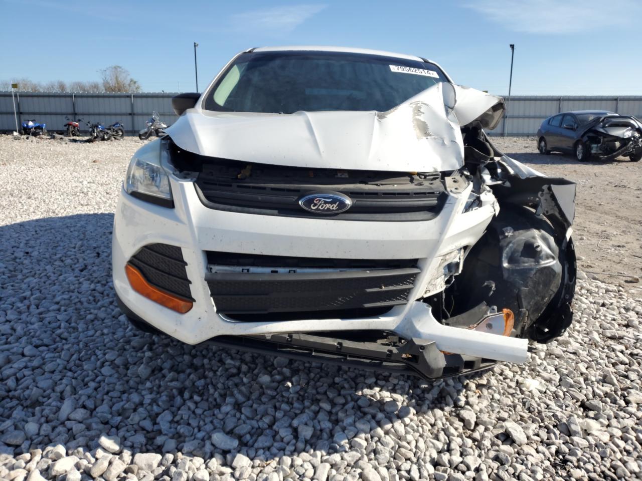2016 Ford Escape VIN 1FMCU0F75GUB13320 Copart auction photo, front end damage thumbnail 5