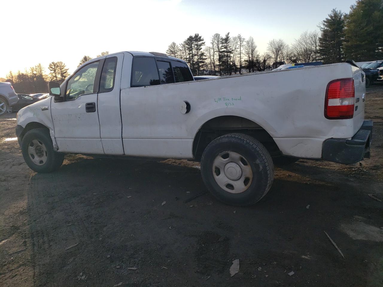 2007 Ford F-150 VIN 1FTRF12287NA13764 Copart auction photo, all over / minor dent/scratches damage thumbnail 2