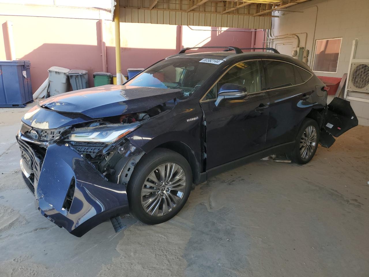 2021 Toyota Venza VIN JTEAAAAH9MJ020612