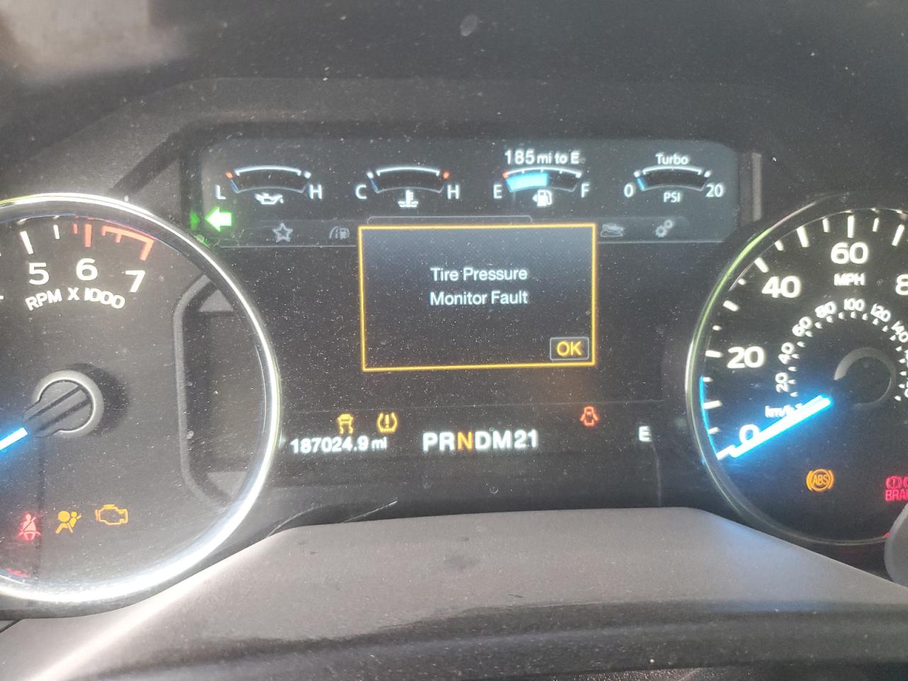2015 Ford F-150 VIN 1FTEW1EG3FKD87768 Copart auction photo, front end damage thumbnail 9